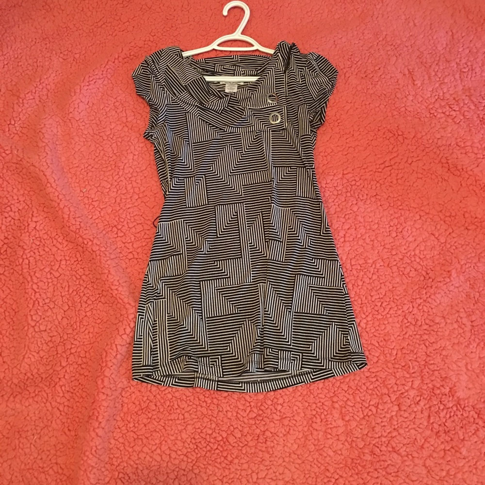 Black and white blouse